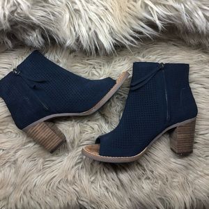 Navy blue Toms peep toe booties